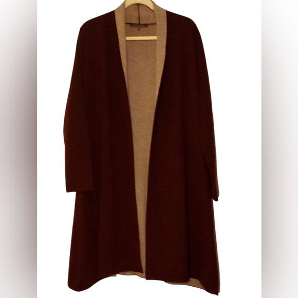 Chic Burgundy and Tan Women's Cardigan - Picture 14 of 14